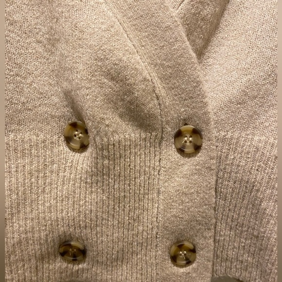Forever 21 with Purpose Cardigan - Picture 3 of 6